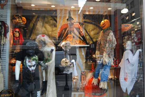 halloween New York Frontstore 5th Ave