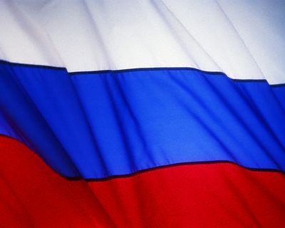 флаг России развивается
